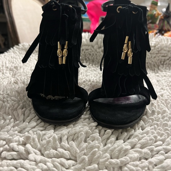 GUCCI size 8 - Picture 1 of 8